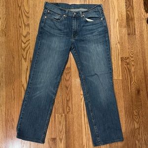 Men’s 32x30 Levi Strauss Medium Wash Denim